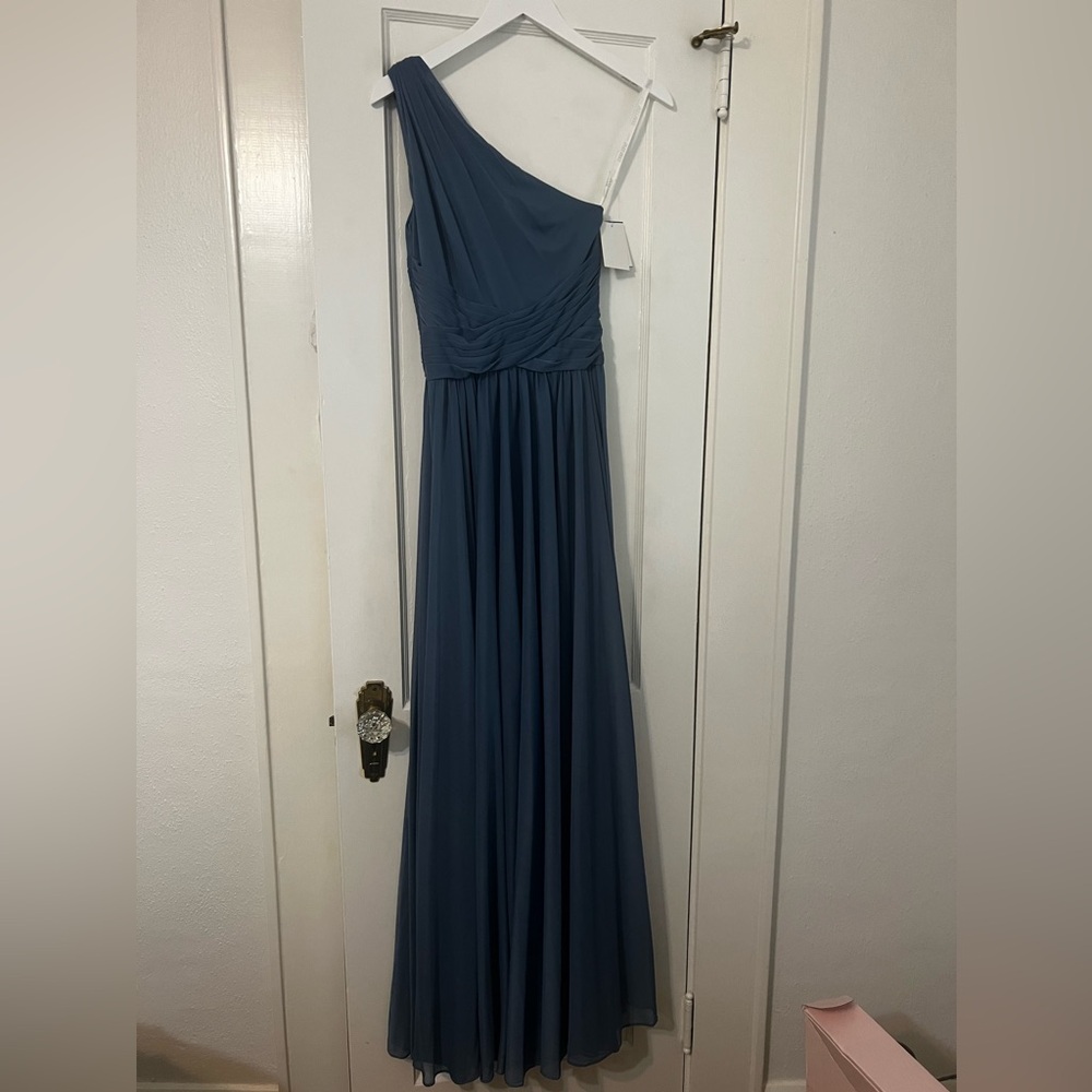 NWT DAVIDS BRIDAL BRIDESMAID DRESS